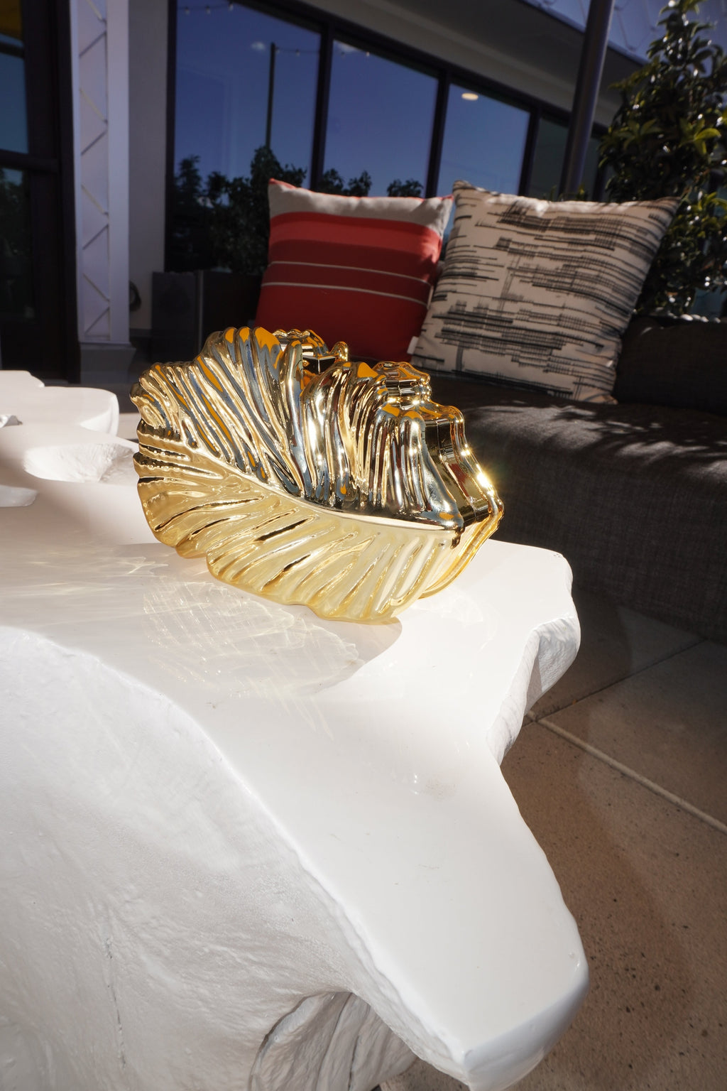 Ivy Leaf Clutch Bag (Gold)