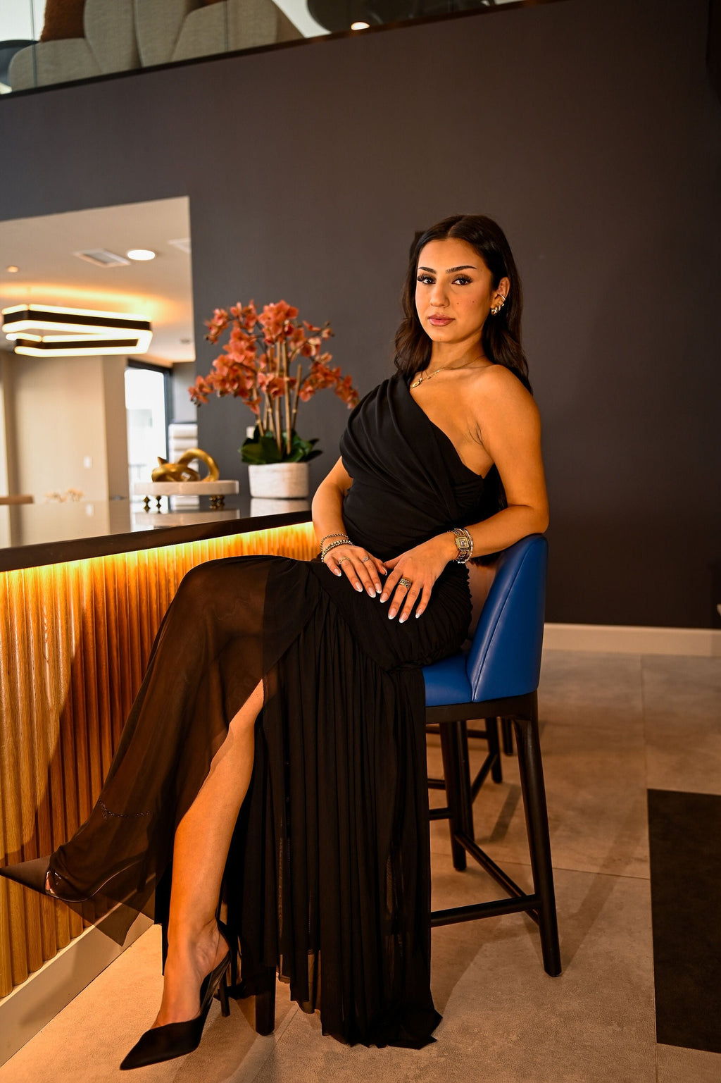 Aretha Spilt Maxi Dress (Black)